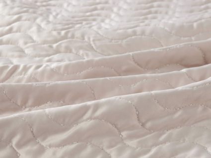 Покрывало Софи де Марко Саванна (пудра) 160х220